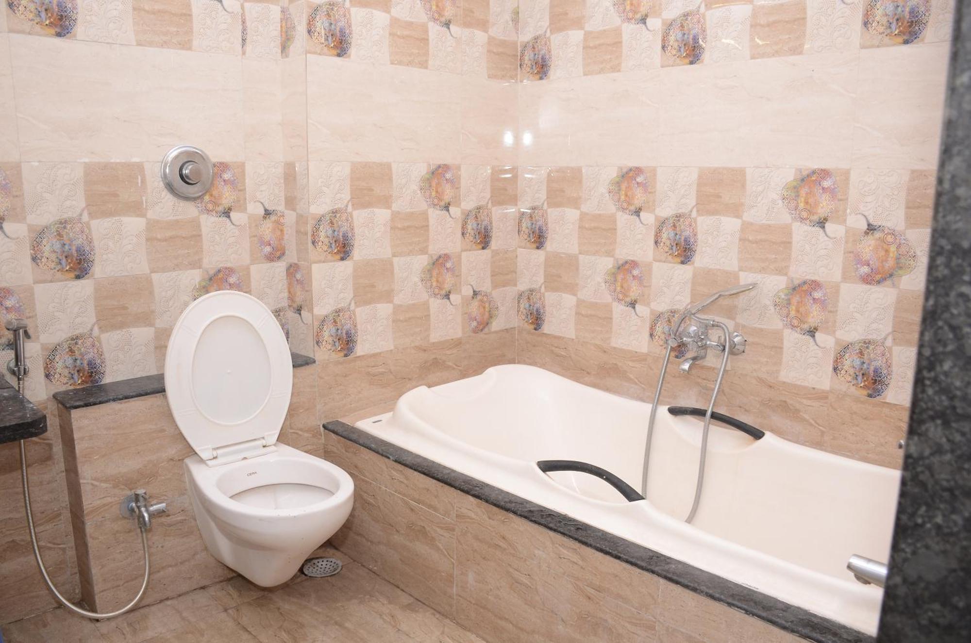 Hotel Mangalam Kurandvad Dış mekan fotoğraf